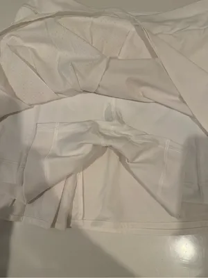LULULEMON Asymmetrical Pleated Tennis Skirt Skort White Size 4 thumbnail 7