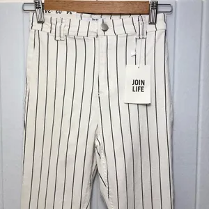 Bershka High Rise Jegging White Stripe Denim Pants‎ size 02' thumbnail 2