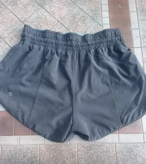 Lululemon Shorts 4” thumbnail 2