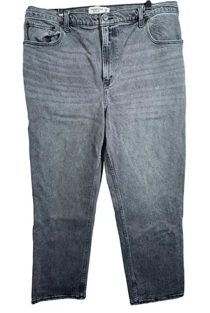 Abercrombie & Fitch The 90s Straight Ultra High Rise Gray Denim Jeans Size 33 16 thumbnail 1