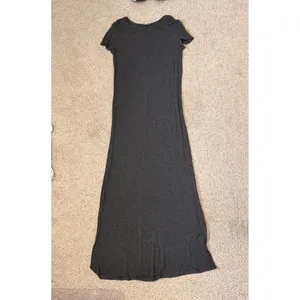 Zenana Outfitters Charcoal Gray Maxi Dress Rayon L Pockets‎ Minimalist thumbnail 2