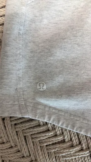Lululemon Shorts thumbnail 4