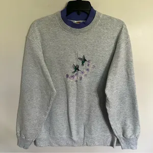 Fruit of the Loom Vintage Embroidered Hummingbird Gray Faux‎ Turtleneck Sweatshirt Size Medium thumbnail 1