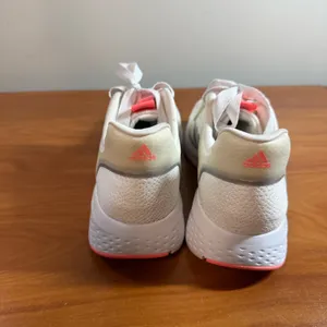 Adidas Edge Lux 5 Running Shoe‎ Women's Sneaker White Athletic W8.5 thumbnail 5