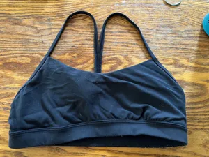 Flow Y Bra Nulu Lululemon Light Support thumbnail 1