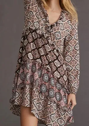 Anthropologie Women’s Tiered V Neck Mini Dress Neutral‎ Motif Size X Small thumbnail 1