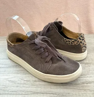 Lucky Brand Loucia Gray Suede Leopard White Midsole Lace Up Sneaker 7.5 $80 thumbnail 1