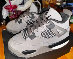 Jordan Retro 4 OG thumbnail 1