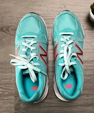 green new balance walking running shoes thumbnail 1