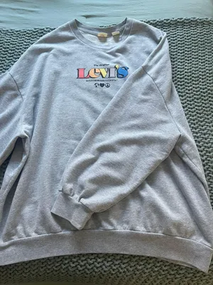 Urban Outfitters Levi’s Graphic Sweatshirt thumbnail 2