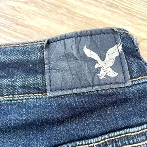 American Eagle Outfitters super hi rise shorts thumbnail 11