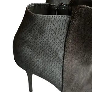 Steve Madden Dace‎ Faux Croc Suede Booties Size 8 thumbnail 2