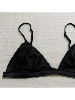 Victoria's Secret Unlined Bralette Sz M Medium Black thumbnail 4