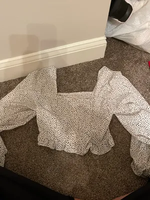 Puffer Sleeve Top Size M thumbnail 3