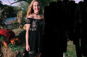 Black Lace Homecoming Macy's Dress thumbnail 4