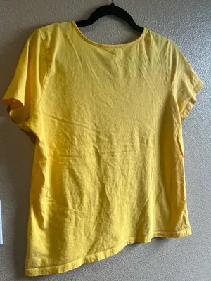 Karen Scott Yellow‎ Tee with Floral Embroidery Large 100% cotton thumbnail 4
