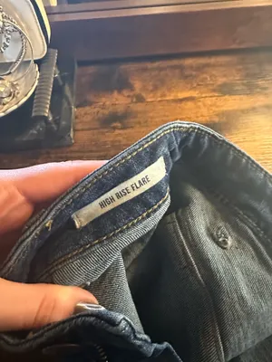 High-Rise Flare Wrangler Jeans thumbnail 5