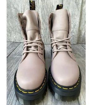 Dr. Martens Jadon 111 Platform Boots – Vintage Taupe Leather, Women’s Size 8 US thumbnail 1