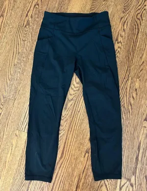 Lululemon Black Fast & Free High Rise 23” Leggings thumbnail 1