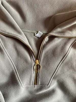 Varley Grey Quarter Zip  thumbnail 5