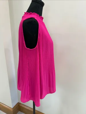 Nanette Lepore Pink Pleated Sleeveless Blouse top size M thumbnail 3