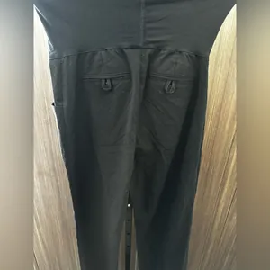 Liz Lange maternity size 2 black pants thumbnail 4