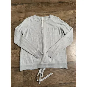 EUC Women Lululemon Gray Merino Wool Tied To You Sweater‎ SIZE 6 Lace Up Back thumbnail 4