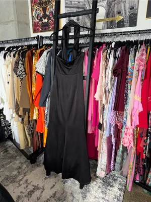 ELLIATT Brynn Black Satin Halter Cutout Maxi Gown Womens XS EUC thumbnail 15