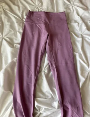 Lululemon Wunder Under 28” Leggings thumbnail 1