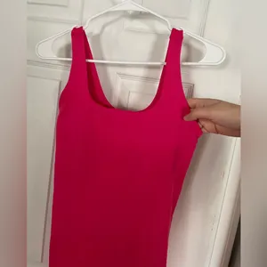 Old Navy PowerSoft Shelf-Bra Support Athletic Work Out Dress Hot Pink XS NWT thumbnail 4