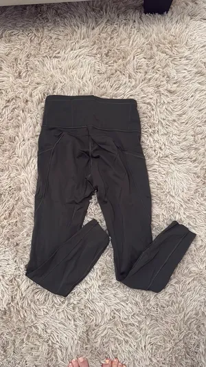 25” Dark Green Lululemon Leggings thumbnail 3