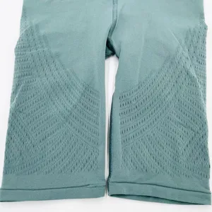 Lululemon Reveal Short Size 4 Digital Rain Tidewater Teal Green Seamless Bike thumbnail 4