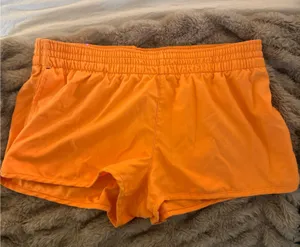 Athletic shorts Orange Size M thumbnail 1