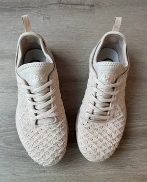 APL Women's TechLoom Phantom Shoes thumbnail 1