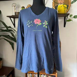 Life is Good Christmas Holiday Flowers Crusher Cotton Tee thumbnail 2