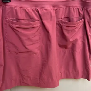 Women’s Athleta Skort thumbnail 4