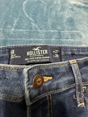 Hollister Mid-Rise Super Skinny Jeans thumbnail 3