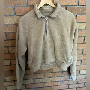 Hollister Women’s Fleece Cropped Sweater Pullover Quarter Zip Size M Tan thumbnail 2