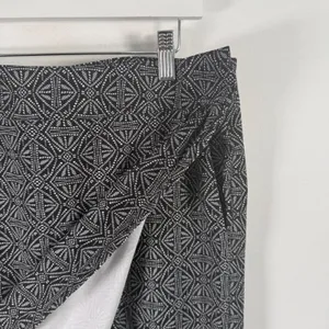 RipSkirt‎ Hawaii Beach Swimsuit Cover Up Midi Skirt Black Geometric Womens Large thumbnail 3