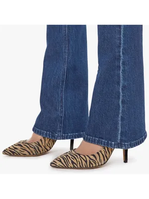 MOTHER The High Waisted Runaway Jeans- size 27 thumbnail 5
