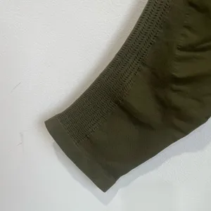 Lululemon‎ Cropped Leggings Olive Green Size 0/2 Seamless Stretch Athletic thumbnail 3