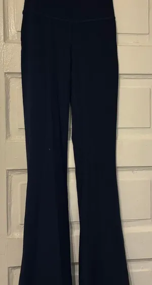 Lululemon Yoga Pants Flare Groove thumbnail 1