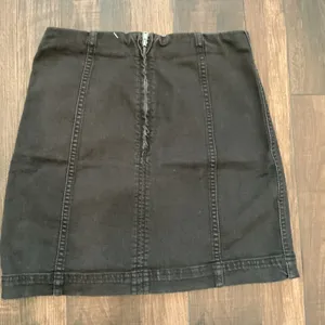 Free People Modern Femme Denim Mini Skirt Black High Waisted Zip Back Size 26 thumbnail 5