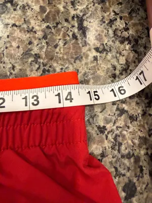 Fabletics Breathe Mid-Rise Run Shorts 3.5” Lipstick Red thumbnail 9