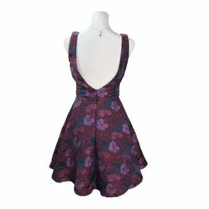 Nicole Miller Wildflowers Sweetheart Floral Jacquard Fit & Flare Dress Size 0 thumbnail 5