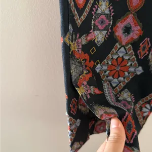 ZARA Mid Rise Black Batik Slim Cotton Bohemian Denim Pants Sz M thumbnail 6