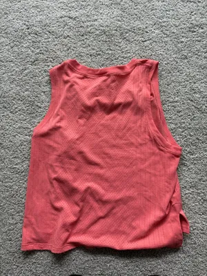 lululemon tank top thumbnail 2