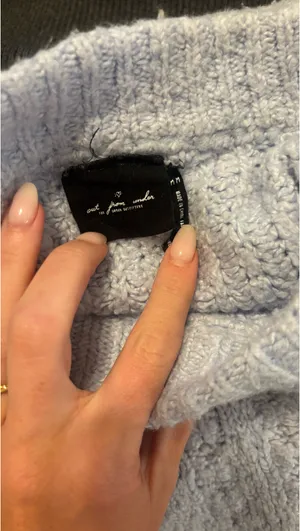 Blue Sweater Out From Under Light thumbnail 3