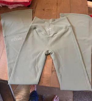 Privilege Society Size Small Flare Leggings Sage Green thumbnail 1