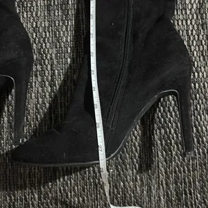 Hot Kiss Knee High Suede Boots Size 8 thumbnail 7